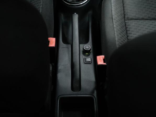 Skoda Fabia II Рестайлинг с пробегом 2011 года, цена 407 000 рублей, 201425 км, хэтчбек, Автокод Объявления