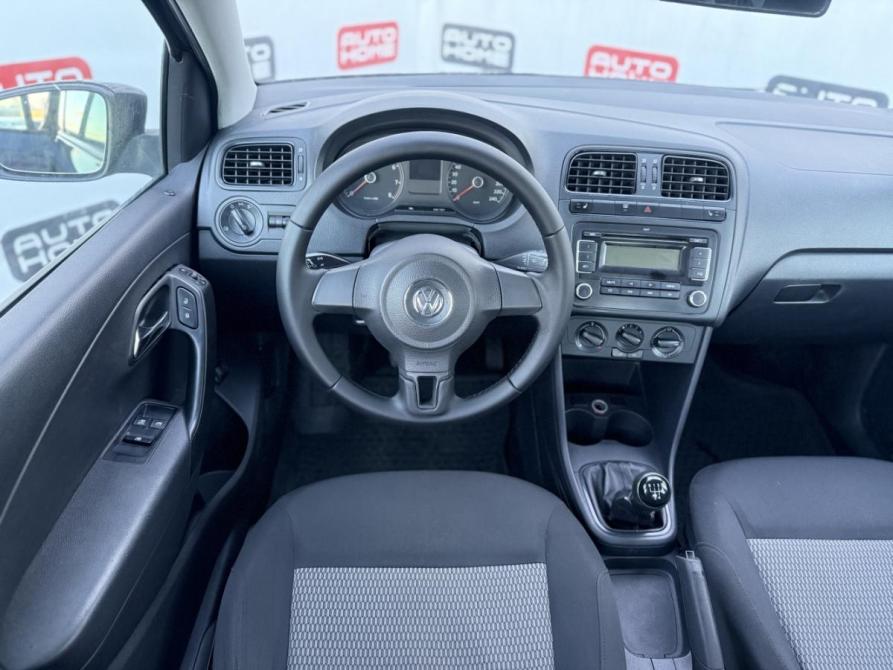 Volkswagen Polo V Санкт-Петербург  - изображение 8