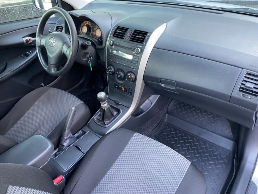 Toyota Corolla X (E140 E150) Сочи  - изображение 8