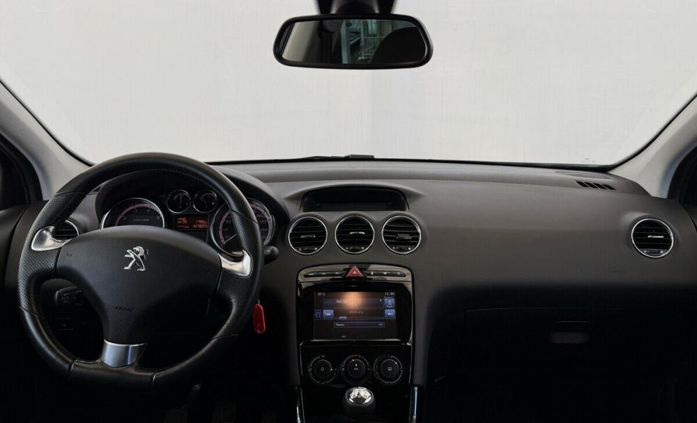 Peugeot 408 I Рестайлинг Москва  - изображение 5