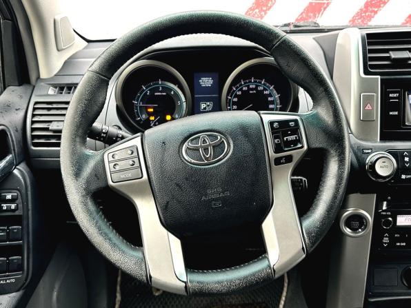 Toyota Land Cruiser Prado 150 Series с пробегом 2011 года, цена 2 845 000 рублей, 269011 км, внедорожник, Автокод Объявления