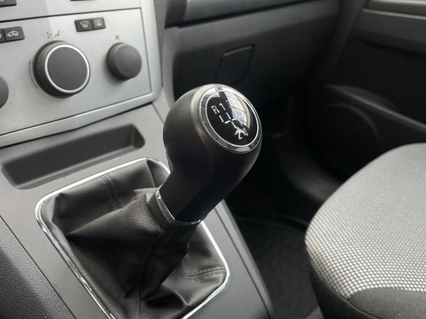 Opel Zafira B Рестайлинг с пробегом 2012 года, цена 950 000 рублей, 189708 км, компактвэн, Автокод Объявления