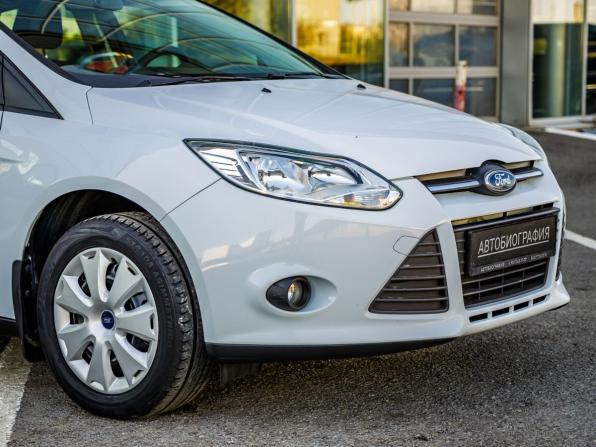 Ford Focus III с пробегом 2015 года, цена 1 028 000 рублей, 57000 км, седан, Автокод Объявления
