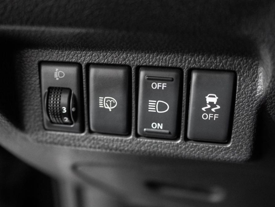 Nissan X-Trail II Рестайлинг Иркутск  - изображение 18