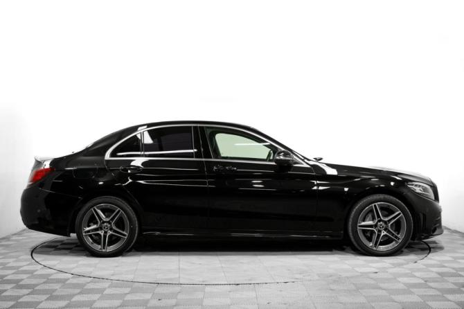 Mercedes-Benz C-Класс IV (W205) Рестайлинг с пробегом 2019 года, цена 3 200 000 рублей, 82900 км, седан, Автокод Объявления