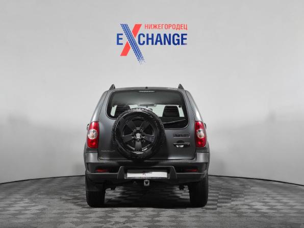 Chevrolet Niva I Рестайлинг с пробегом 2016 года, цена 647 000 рублей, 127332 км, внедорожник, Автокод Объявления