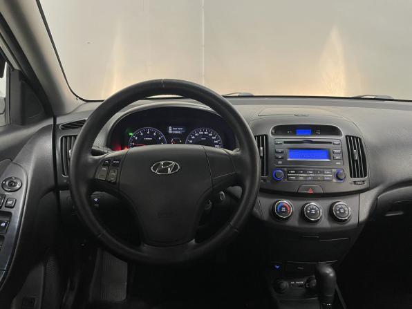 Hyundai Elantra IV (HD) с пробегом 2010 года, цена 670 000 рублей, 218841 км, седан, Автокод Объявления