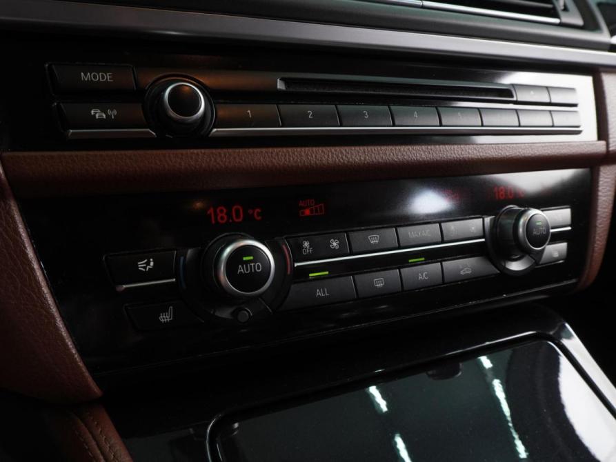 BMW 5 серии VI (F10/F11/F07) Рестайлинг Воронеж  - изображение 23