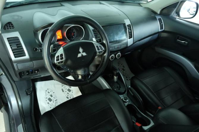Mitsubishi Outlander II с пробегом 2008 года, цена 1 079 000 рублей, 400000 км, внедорожник, Автокод Объявления