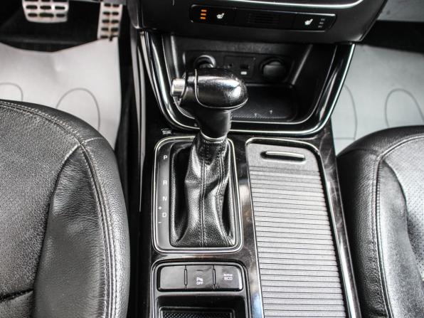 Kia Sorento II Рестайлинг с пробегом 2014 года, цена 1 350 000 рублей, 311838 км, внедорожник, Автокод Объявления