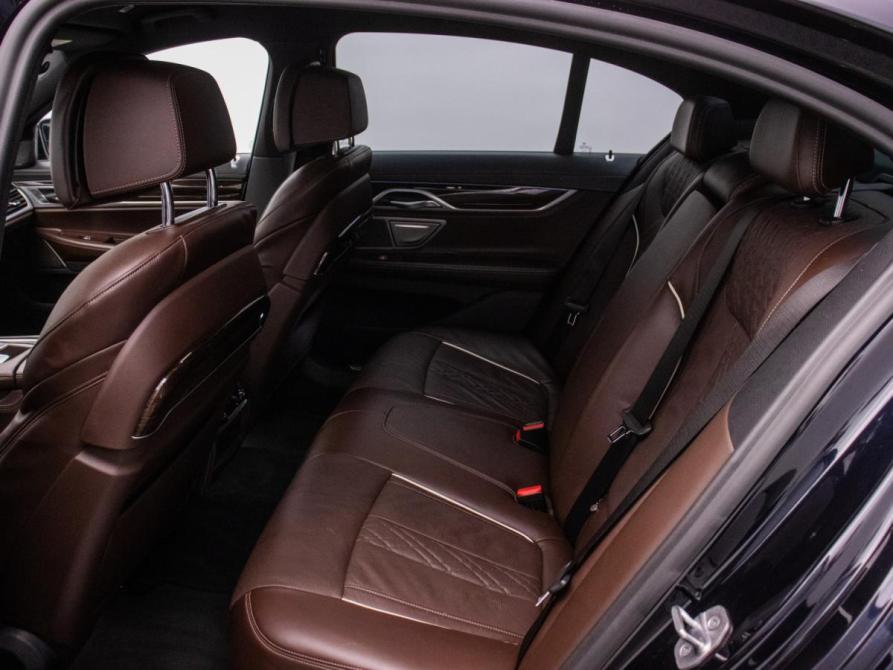 BMW 7 серии VI (G11/G12) Рестайлинг Москва  - изображение 11