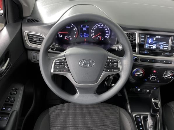 Hyundai Solaris II Рестайлинг с пробегом 2020 года, цена 1 749 000 рублей, 128541 км, седан, Автокод Объявления