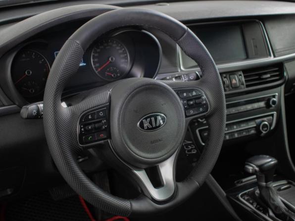 Kia Optima IV с пробегом 2017 года, цена 1 910 000 рублей, 105000 км, седан, Автокод Объявления