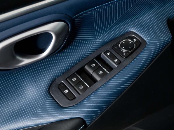 GAC GS3 с пробегом 2024 года, цена 2 010 000 рублей, 39000 км, внедорожник, Автокод Объявления