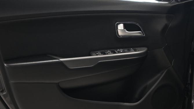 Kia Rio III Рестайлинг с пробегом 2015 года, цена 1 045 000 рублей, 130692 км, седан, Автокод Объявления