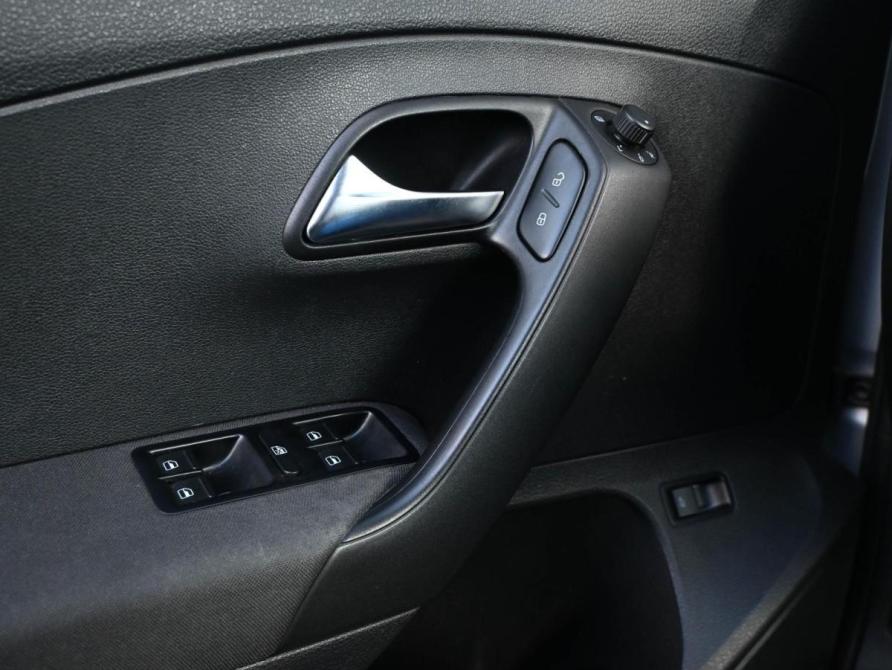 Volkswagen Polo V Рестайлинг Новороссийск  - изображение 18