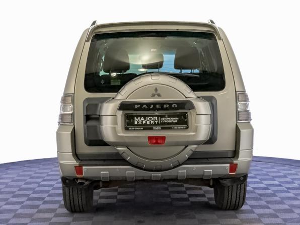 Mitsubishi Pajero IV Рестайлинг 1 с пробегом 2012 года, цена 2 350 000 рублей, 112452 км, внедорожник, Автокод Объявления