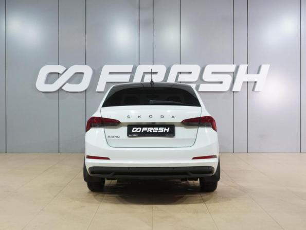 Skoda Rapid II с пробегом 2020 года, цена 1 679 000 рублей, 80984 км, лифтбек, Автокод Объявления