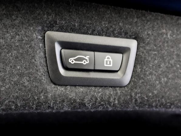 BMW 5 серии VII (G30/G31/G38) Рестайлинг с пробегом 2021 года, цена 4 450 000 рублей, 45578 км, седан, Автокод Объявления
