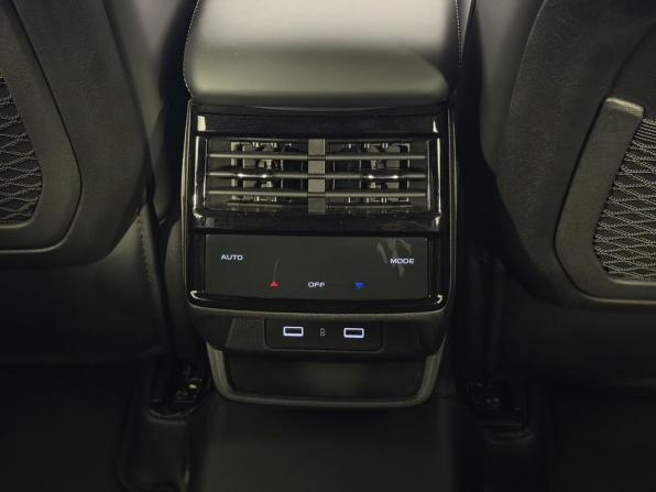 Geely Monjaro I с пробегом 2023 года, цена 3 700 000 рублей, 22966 км, внедорожник, Автокод Объявления