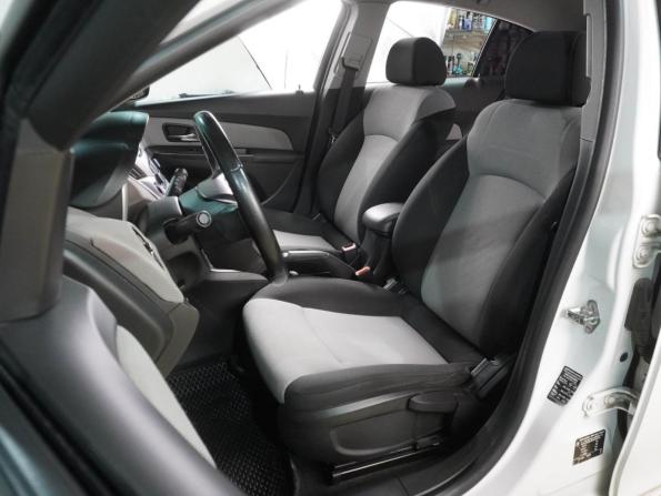 Chevrolet Cruze I Рестайлинг с пробегом 2013 года, цена 999 000 рублей, 161333 км, хэтчбек, Автокод Объявления