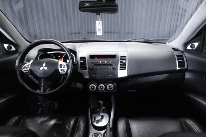 Mitsubishi Outlander II с пробегом 2008 года, цена 999 000 рублей, 258031 км, внедорожник, Автокод Объявления