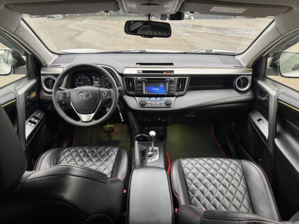 Toyota RAV4 IV (XA40) Рестайлинг с пробегом 2016 года, цена 2 399 000 рублей, 118900 км, внедорожник, Автокод Объявления