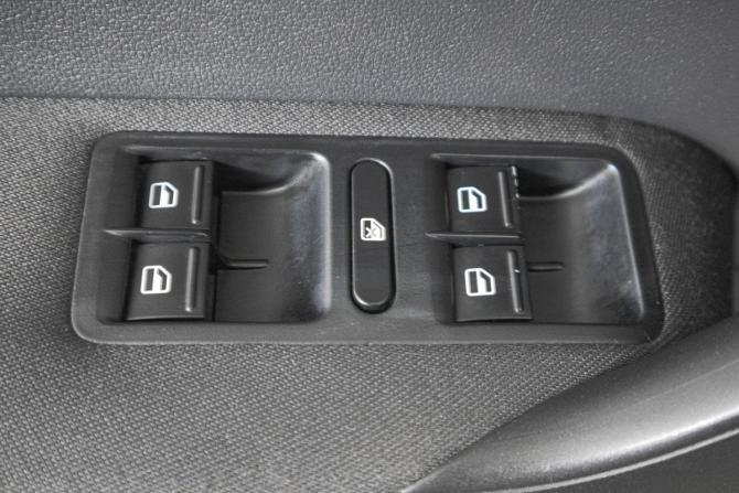Volkswagen Polo V с пробегом 2012 года, цена 739 000 рублей, 239100 км, хэтчбек, Автокод Объявления