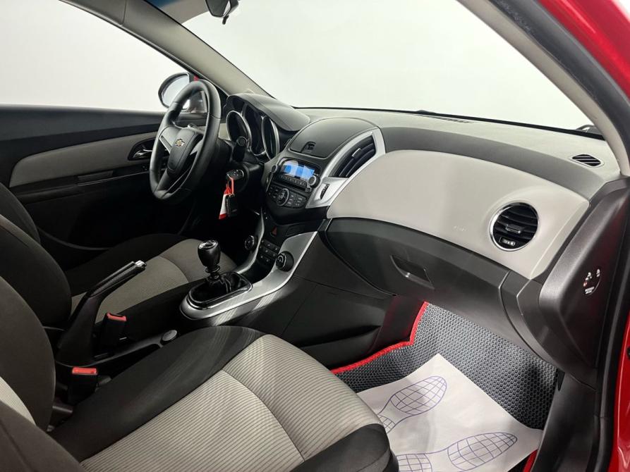 Chevrolet Cruze I Рестайлинг Ижевск  - изображение 9