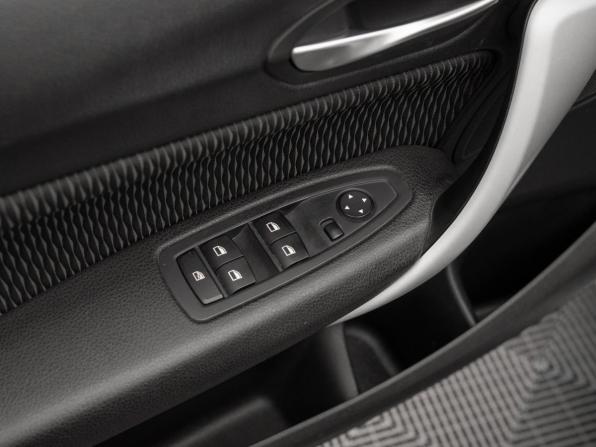 BMW 1 серии II (F20/F21) с пробегом 2012 года, цена 1 080 000 рублей, 173460 км, хэтчбек, Автокод Объявления