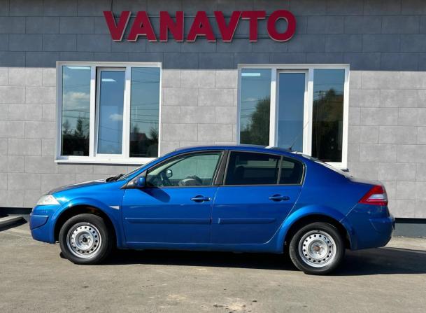 Renault Megane II Рестайлинг с пробегом 2007 года, цена 350 000 рублей, 322143 км, седан, Автокод Объявления