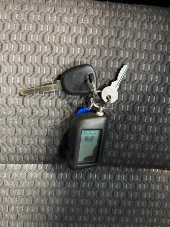 Suzuki Jimny III Рестайлинг 1 с пробегом 2011 года, цена 899 000 рублей, 155000 км, внедорожник, Автокод Объявления