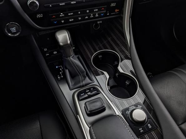 Lexus RX IV с пробегом 2016 года, цена 4 856 000 рублей, 52582 км, внедорожник, Автокод Объявления