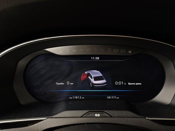 Volkswagen Passat B8 с пробегом 2017 года, цена 1 815 000 рублей, 181765 км, седан, Автокод Объявления