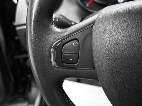 Renault Kaptur I с пробегом 2018 года, цена 1 850 000 рублей, 43660 км, внедорожник, Автокод Объявления