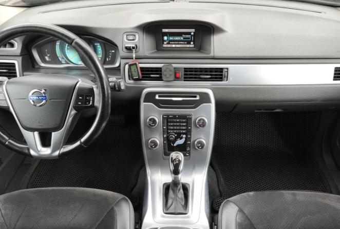 Volvo XC70 II Рестайлинг с пробегом 2014 года, цена 2 275 000 рублей, 196323 км, универсал, Автокод Объявления