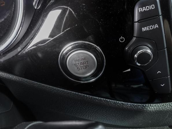 Kia Ceed II Рестайлинг с пробегом 2017 года, цена 1 299 000 рублей, 165364 км, универсал, Автокод Объявления