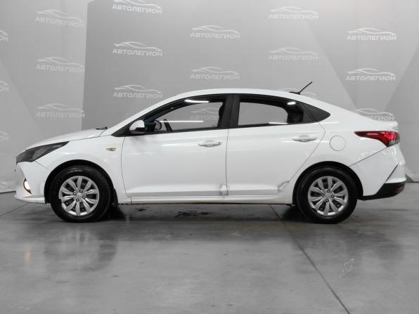 Hyundai Solaris II Рестайлинг с пробегом 2020 года, цена 830 000 рублей, 149000 км, седан, Автокод Объявления