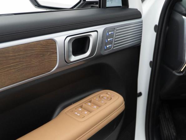 Hyundai Santa Fe V (MX5) с пробегом 2024 года, цена 6 098 999 рублей, 6830 км, внедорожник, Автокод Объявления