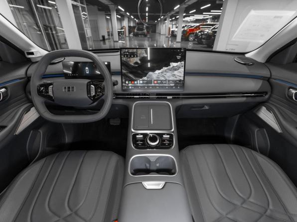 Geely Galaxy Starship 7 с пробегом 2026 года, цена 3 900 000 рублей, 25 км, внедорожник, Автокод Объявления