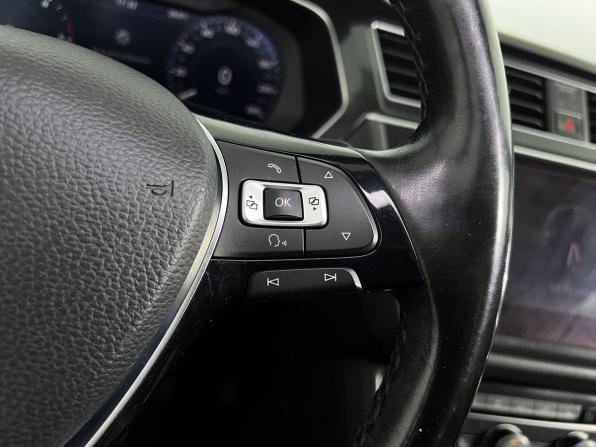 Volkswagen Tiguan II с пробегом 2017 года, цена 2 150 000 рублей, 217000 км, внедорожник, Автокод Объявления