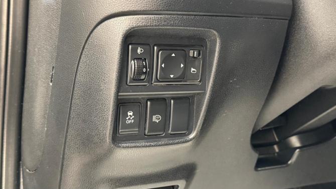 Nissan Juke I с пробегом 2011 года, цена 890 000 рублей, 155569 км, внедорожник, Автокод Объявления