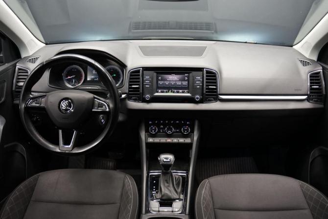 Skoda Karoq I с пробегом 2020 года, цена 2 322 000 рублей, 78253 км, внедорожник, Автокод Объявления