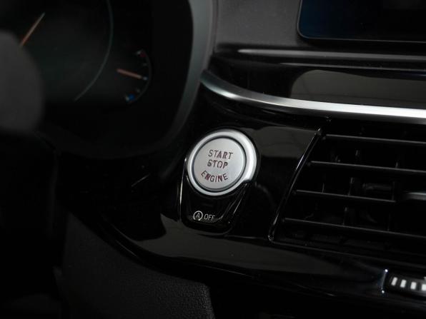 BMW 5 серии VII (G30/G31/G38) с пробегом 2019 года, цена 4 300 000 рублей, 103423 км, седан, Автокод Объявления