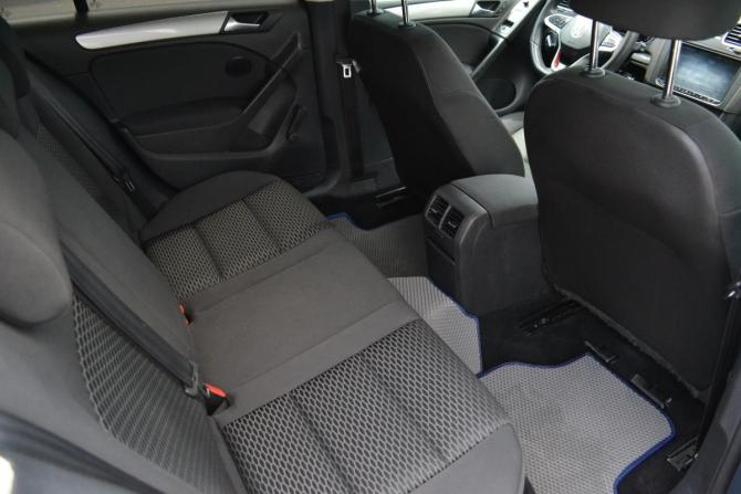 Volkswagen Golf VI с пробегом 2011 года, цена 810 000 рублей, 216338 км, хэтчбек, Автокод Объявления