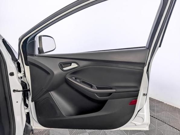 Ford Focus III Рестайлинг с пробегом 2018 года, цена 1 190 000 рублей, 89967 км, хэтчбек, Автокод Объявления