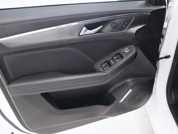 Haval Jolion I с пробегом 2023 года, цена 1 742 000 рублей, 54605 км, внедорожник, Автокод Объявления