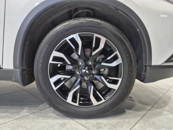 Mitsubishi Outlander III Рестайлинг 3 с пробегом 2021 года, цена 3 655 000 рублей, 27052 км, внедорожник, Автокод Объявления