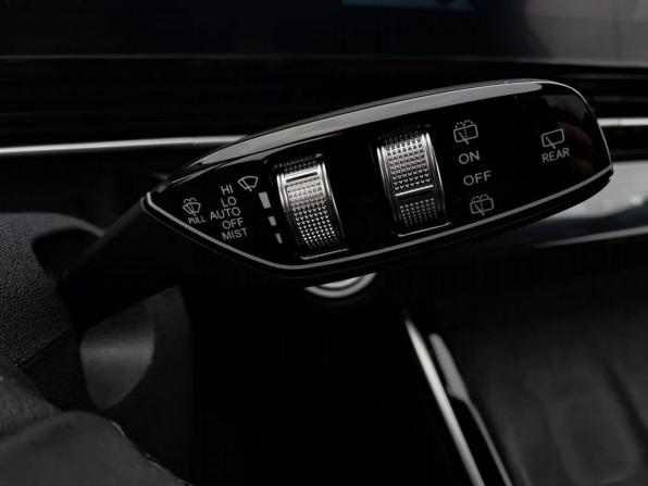 Omoda C5 I с пробегом 2023 года, цена 1 350 000 рублей, 198995 км, внедорожник, Автокод Объявления
