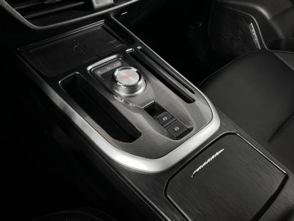 Haval Jolion I с пробегом 2023 года, цена 1 825 200 рублей, 65686 км, внедорожник, Автокод Объявления